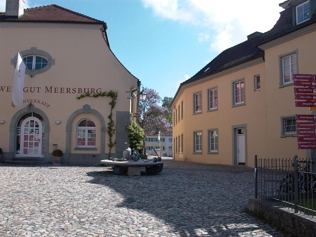 Studio Am Neuen Schloss Меерсбург Экстерьер фото